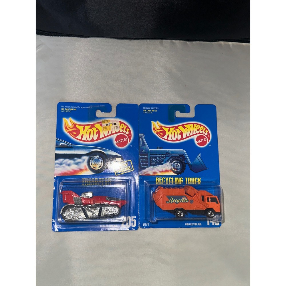 Hot Wheels 1991 Treadator 205‎ Recycling Truck 143 Vintage Diecast Lot 2pc NEW
